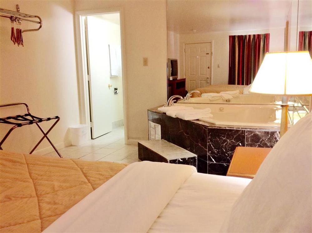 America'S Best Value Inn Lancaster Rohrerstown Rom bilde