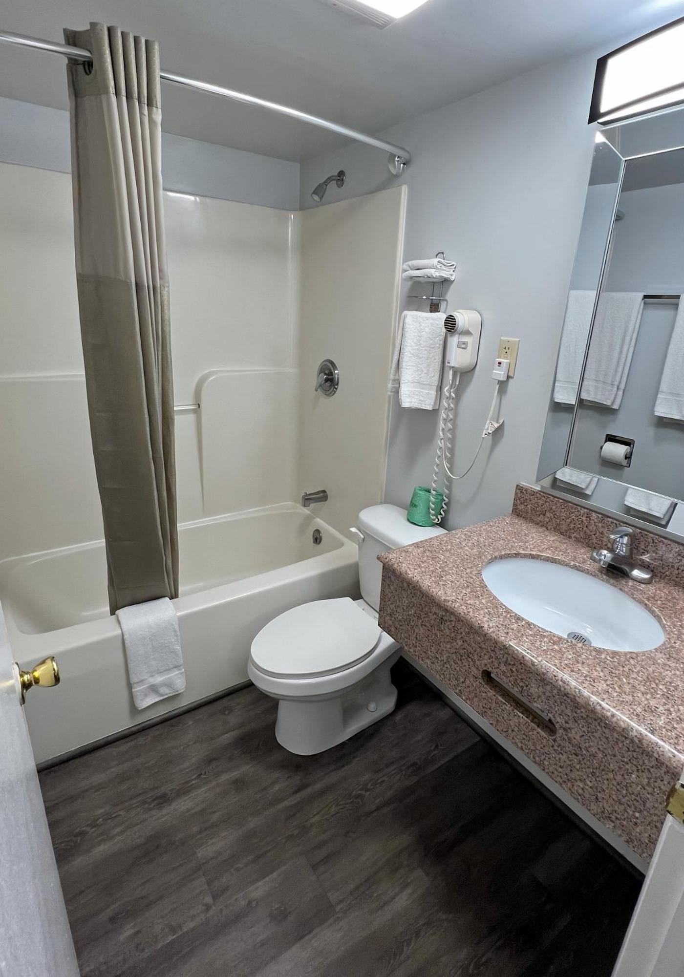 America'S Best Value Inn Lancaster Rohrerstown Eksteriør bilde